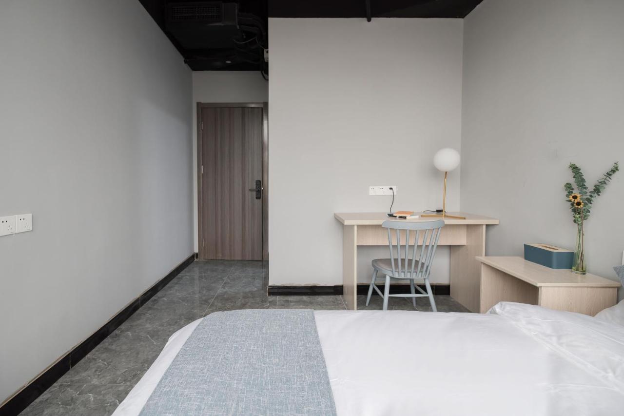 Pu Chun International Hostel -Yugarden & Old Town เซี่ยงไฮ้ ภายนอก รูปภาพ