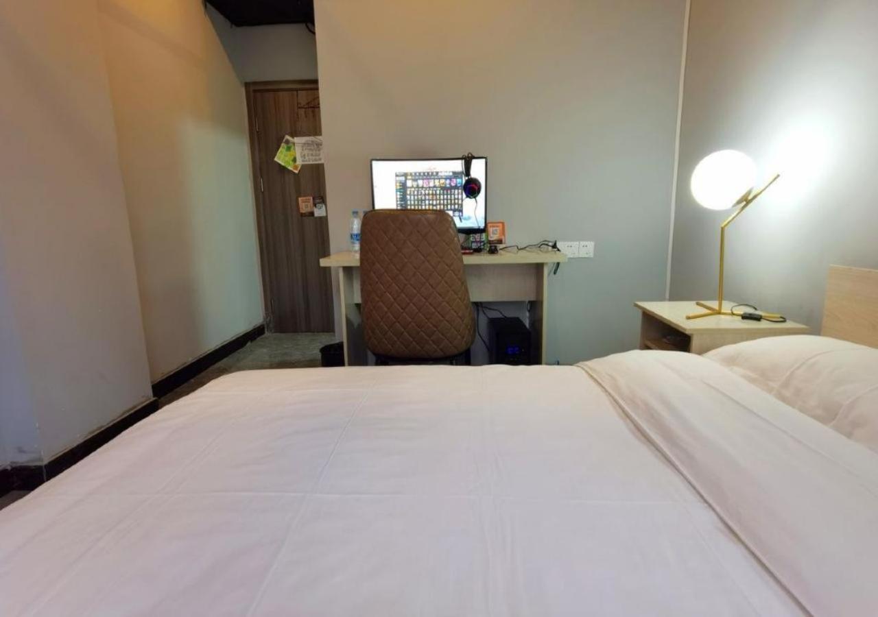 Pu Chun International Hostel -Yugarden & Old Town เซี่ยงไฮ้ ภายนอก รูปภาพ